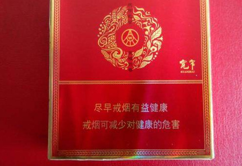 揭秘宽窄五粮浓香，两款酒品，60年与35年的独到差异解析